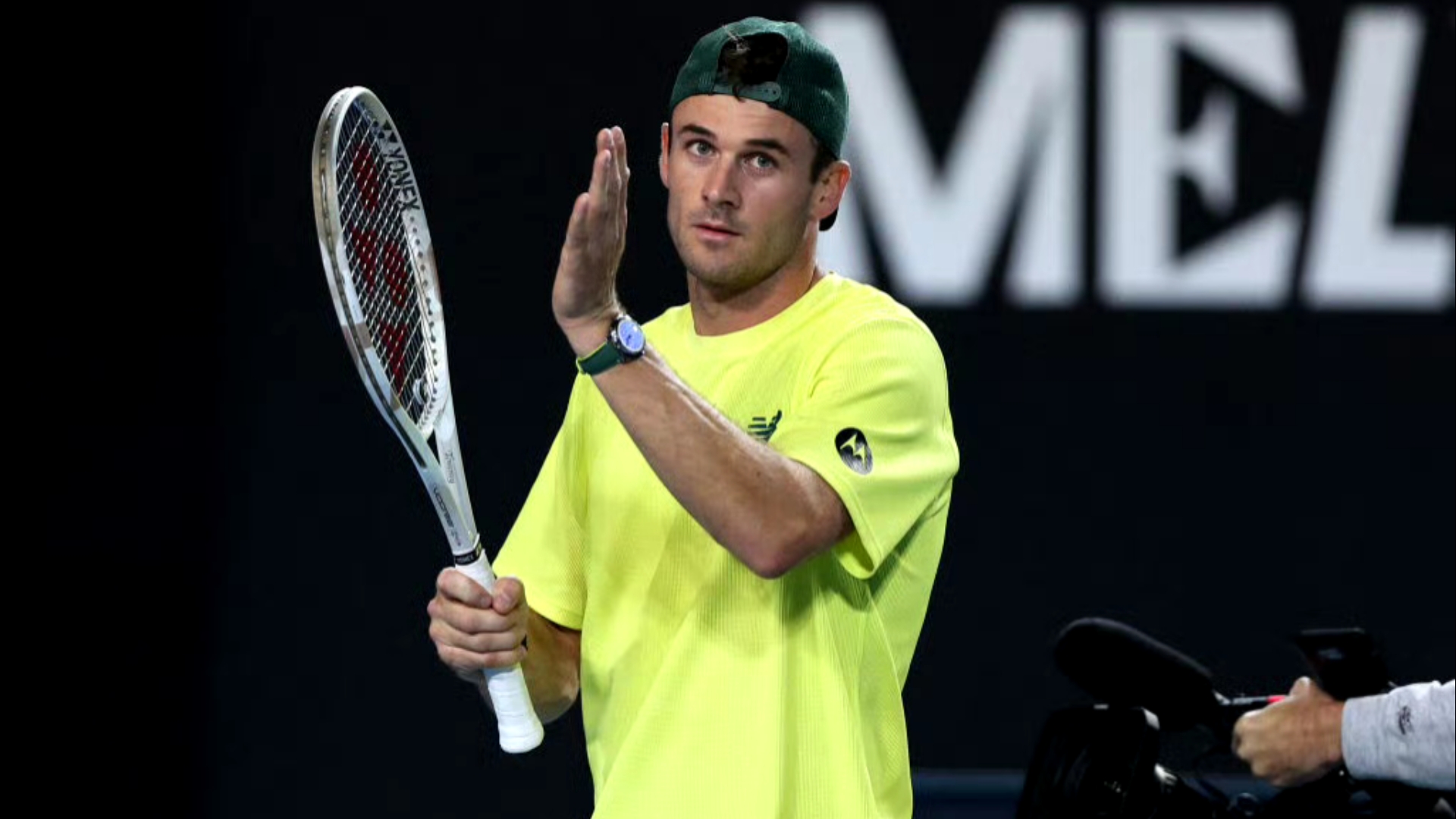 的异向跑动 的异向跑动